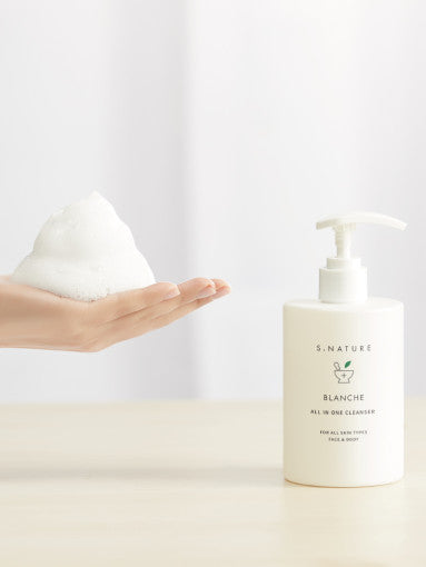 S.NATURE Blanche Cleanser 260ml